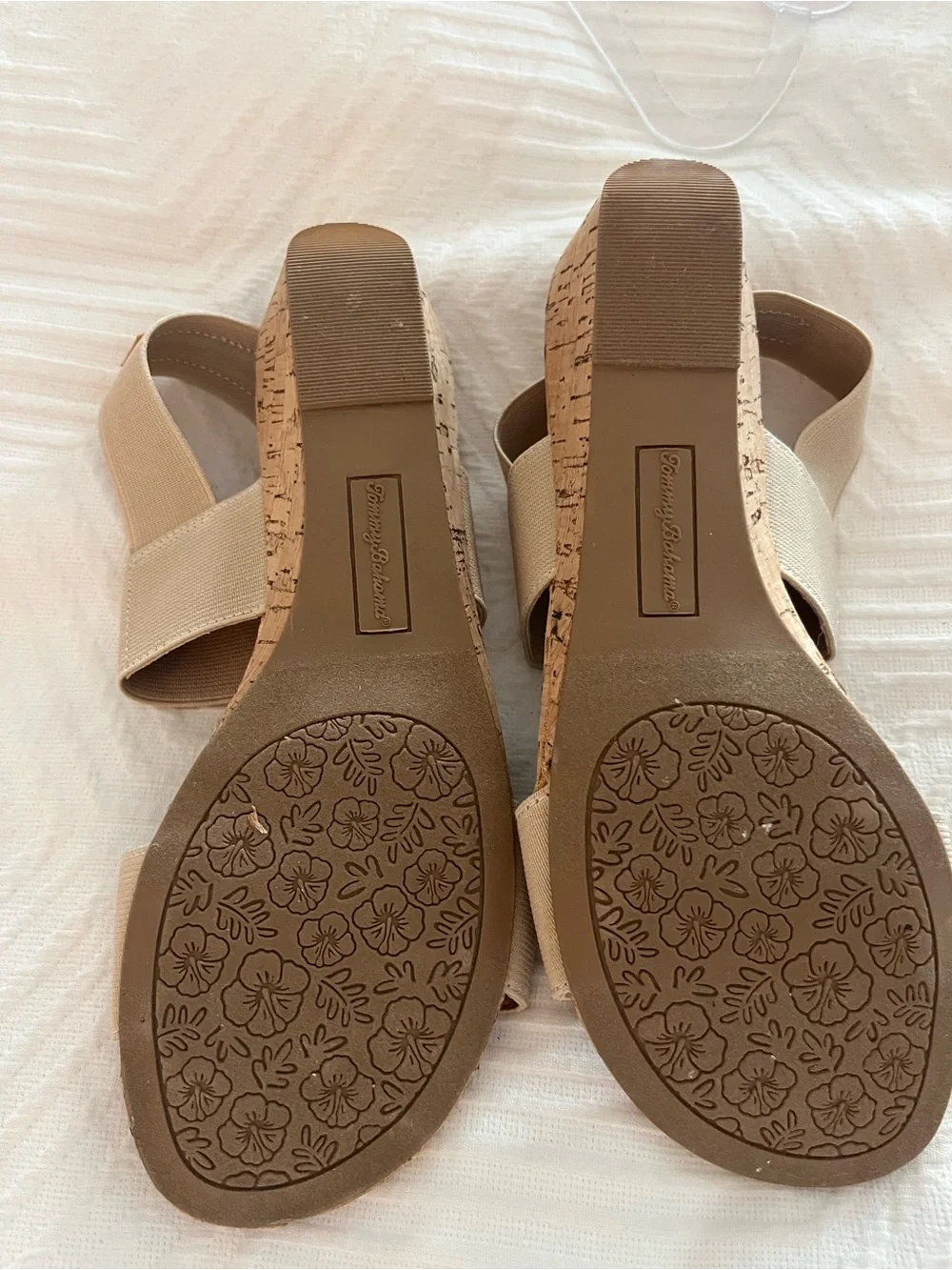 Tommy Bahama new without